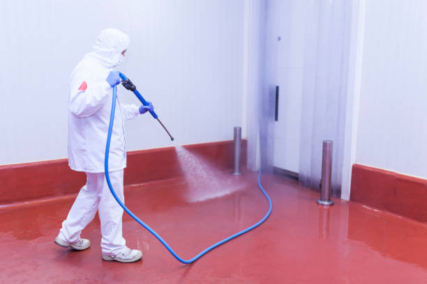 Best Gas Station Cleaning  in Vienna Bend, LA